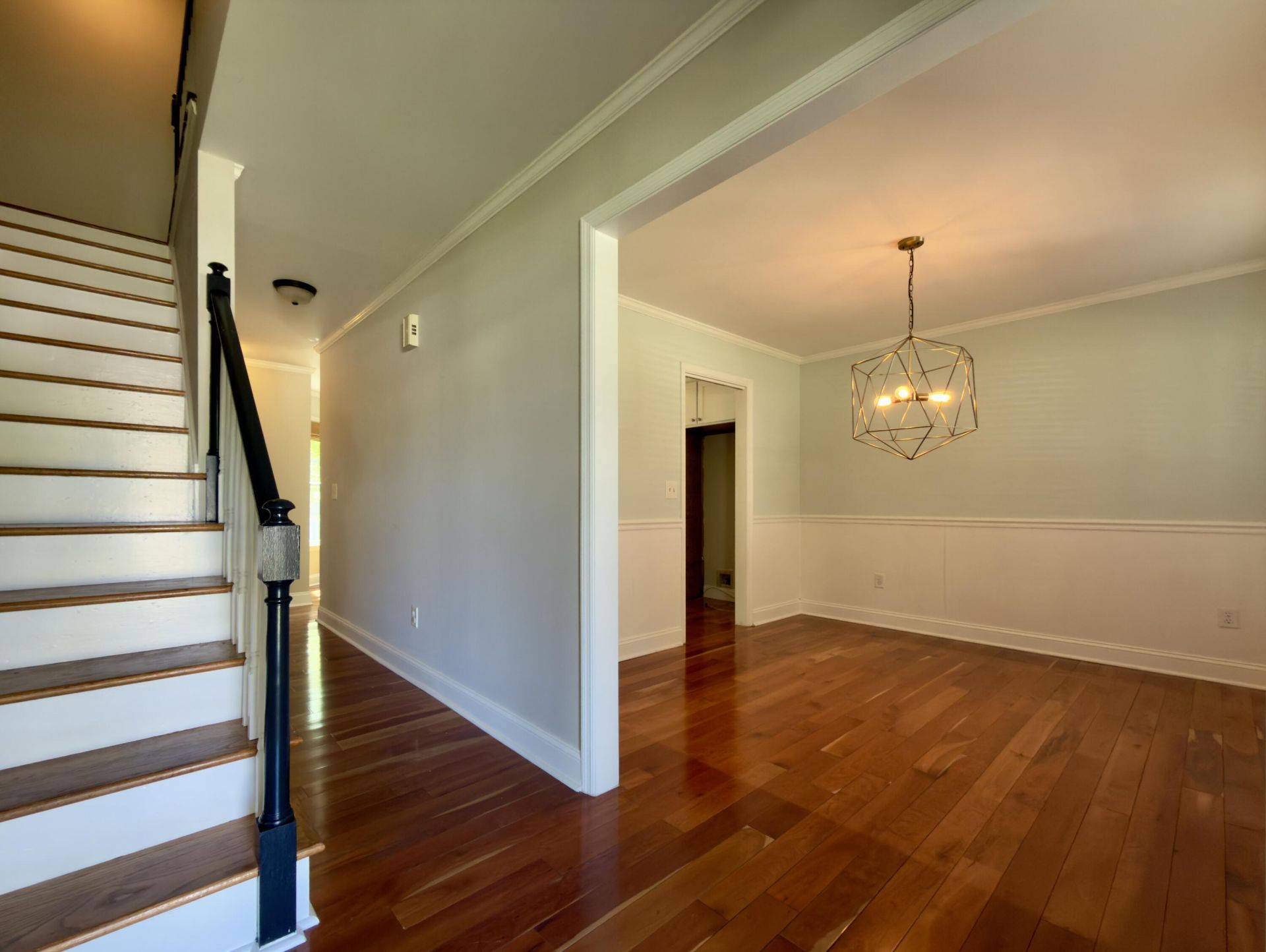 808 Detyens Road Photo 6