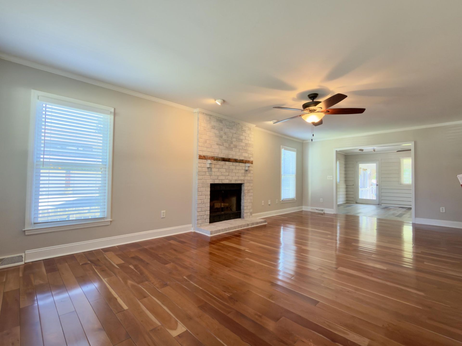 808 Detyens Road Photo 9