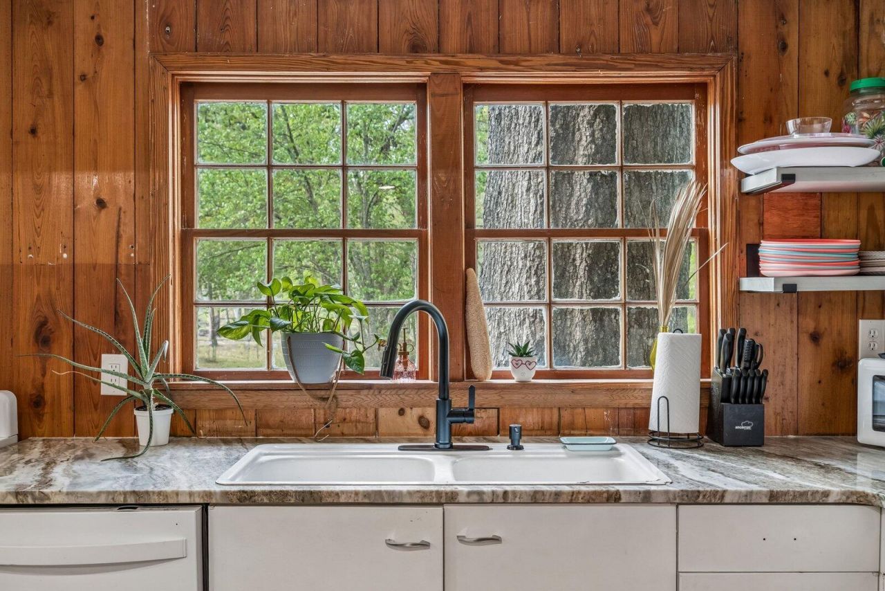 460 Trout Lane Photo 20