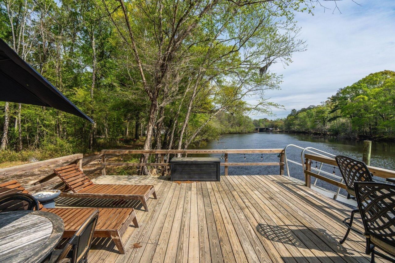 460 Trout Lane Photo 61