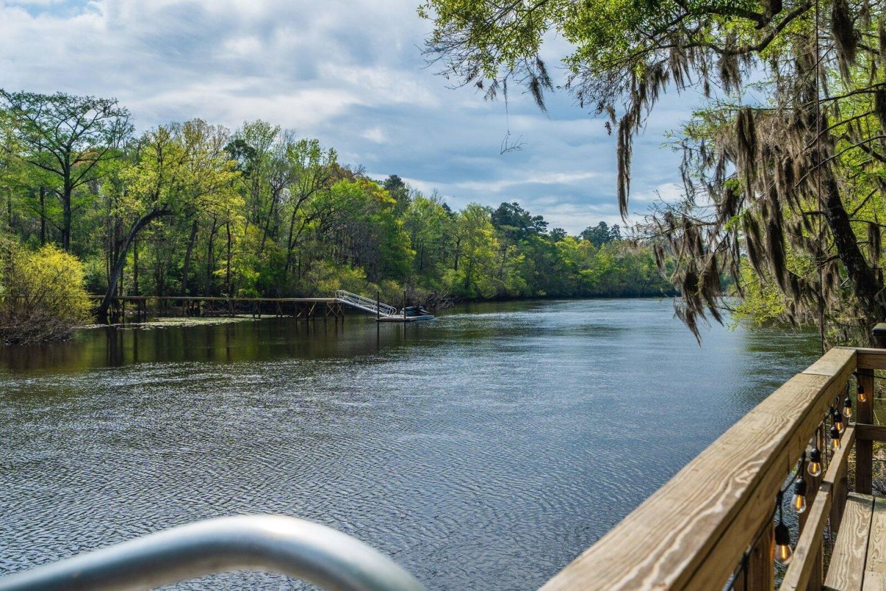 460 Trout Lane Photo 64