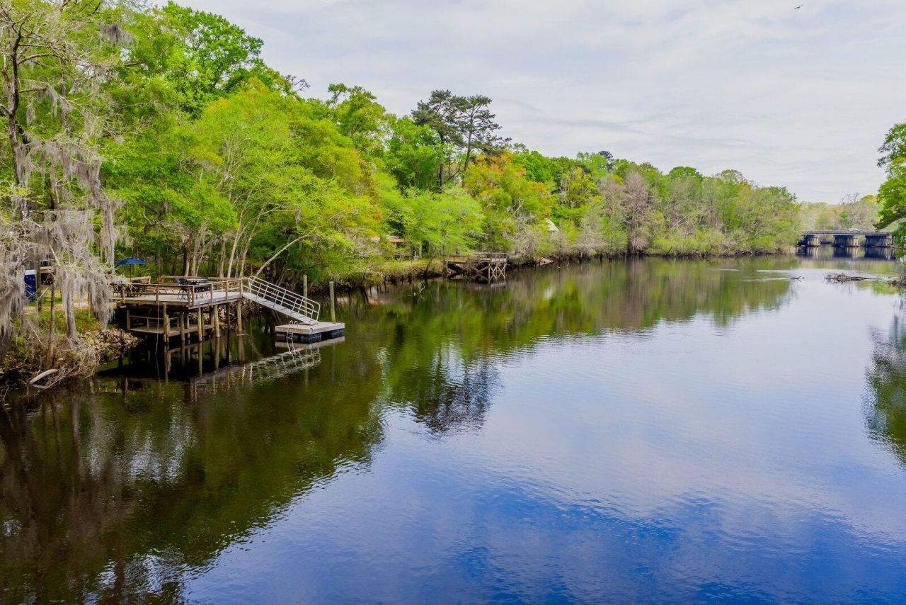 460 Trout Lane Photo 68