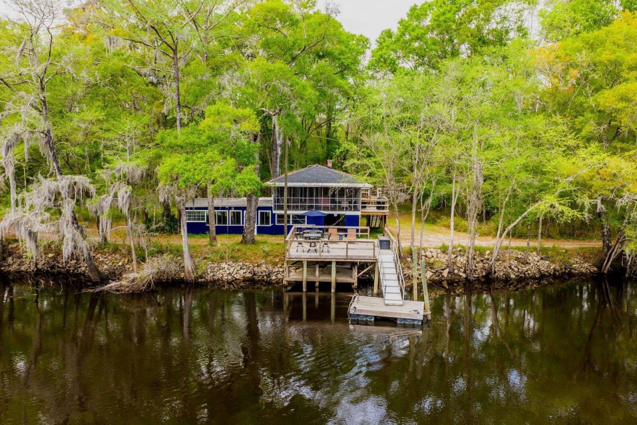 460 Trout Lane Photo 77