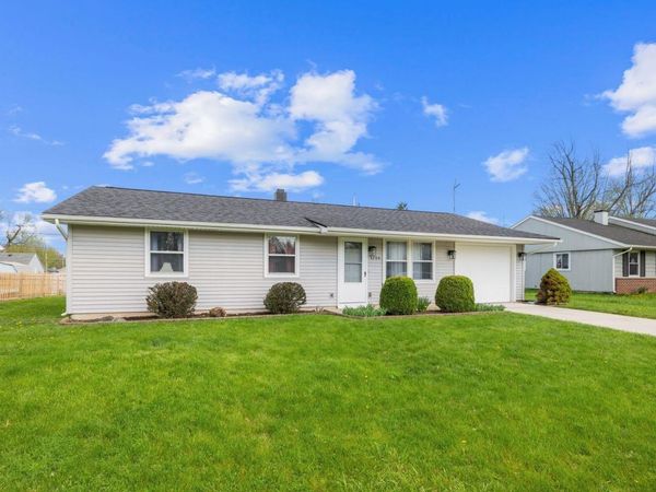 4704 Dutchess Lane, Fort Wayne, IN 46835