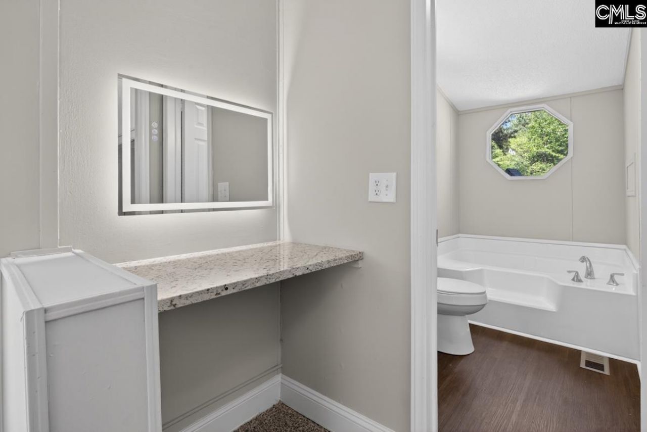 932 Haven Road Photo 7