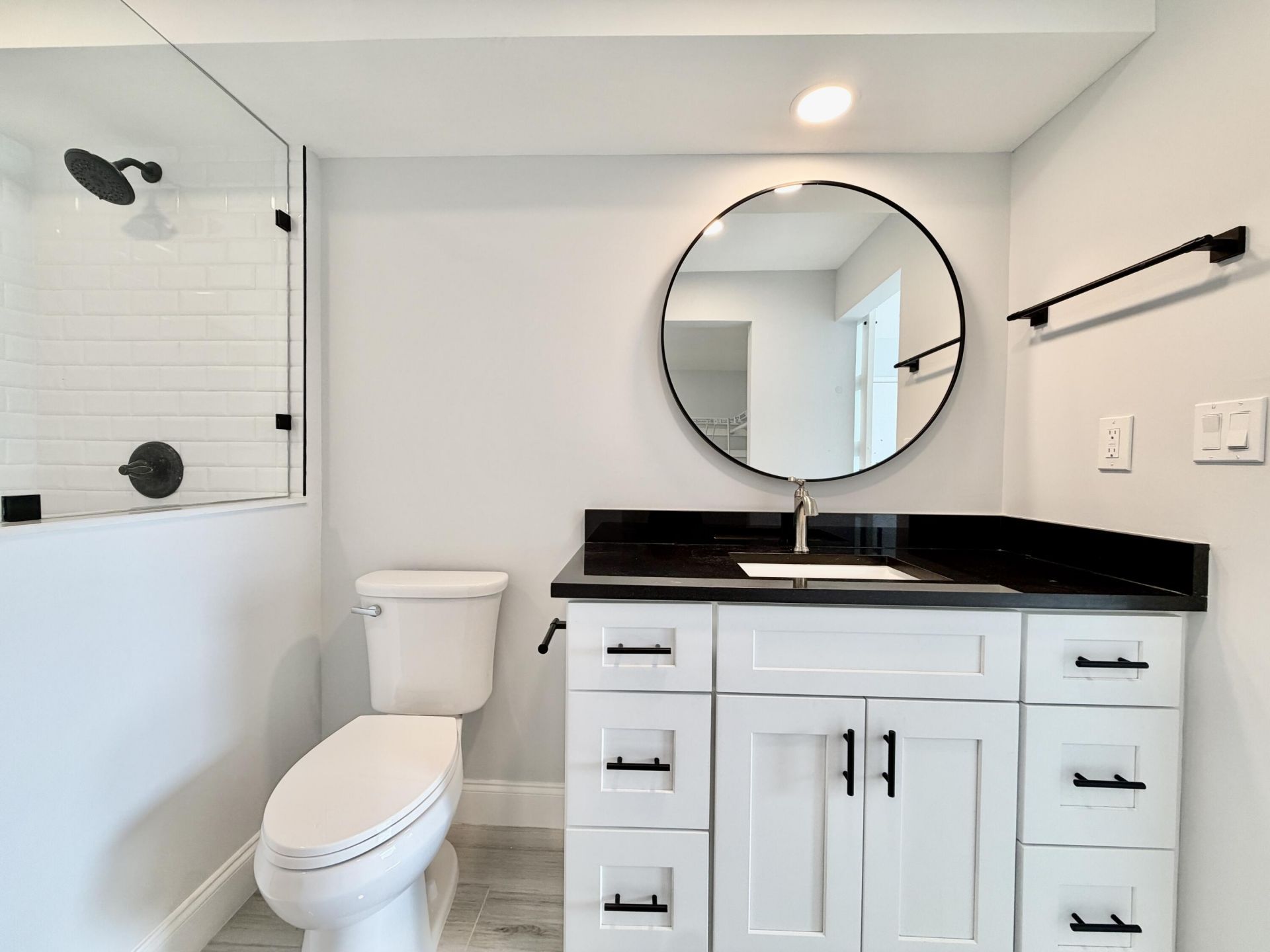 312 Northlake Drive, Unit 104, North Palm Beach, FL 33408 Photo