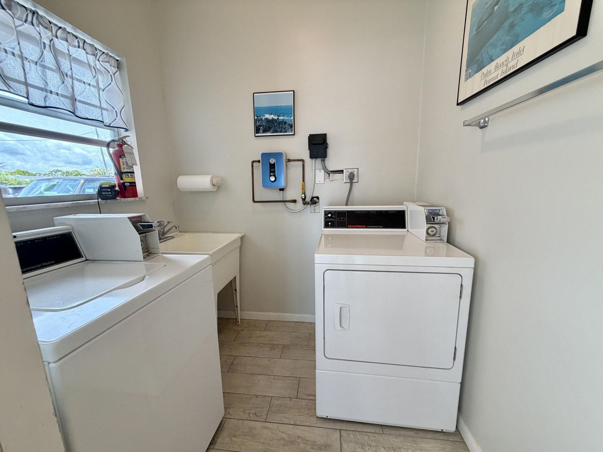 312 Northlake Drive, Unit 104, North Palm Beach, FL 33408 Photo