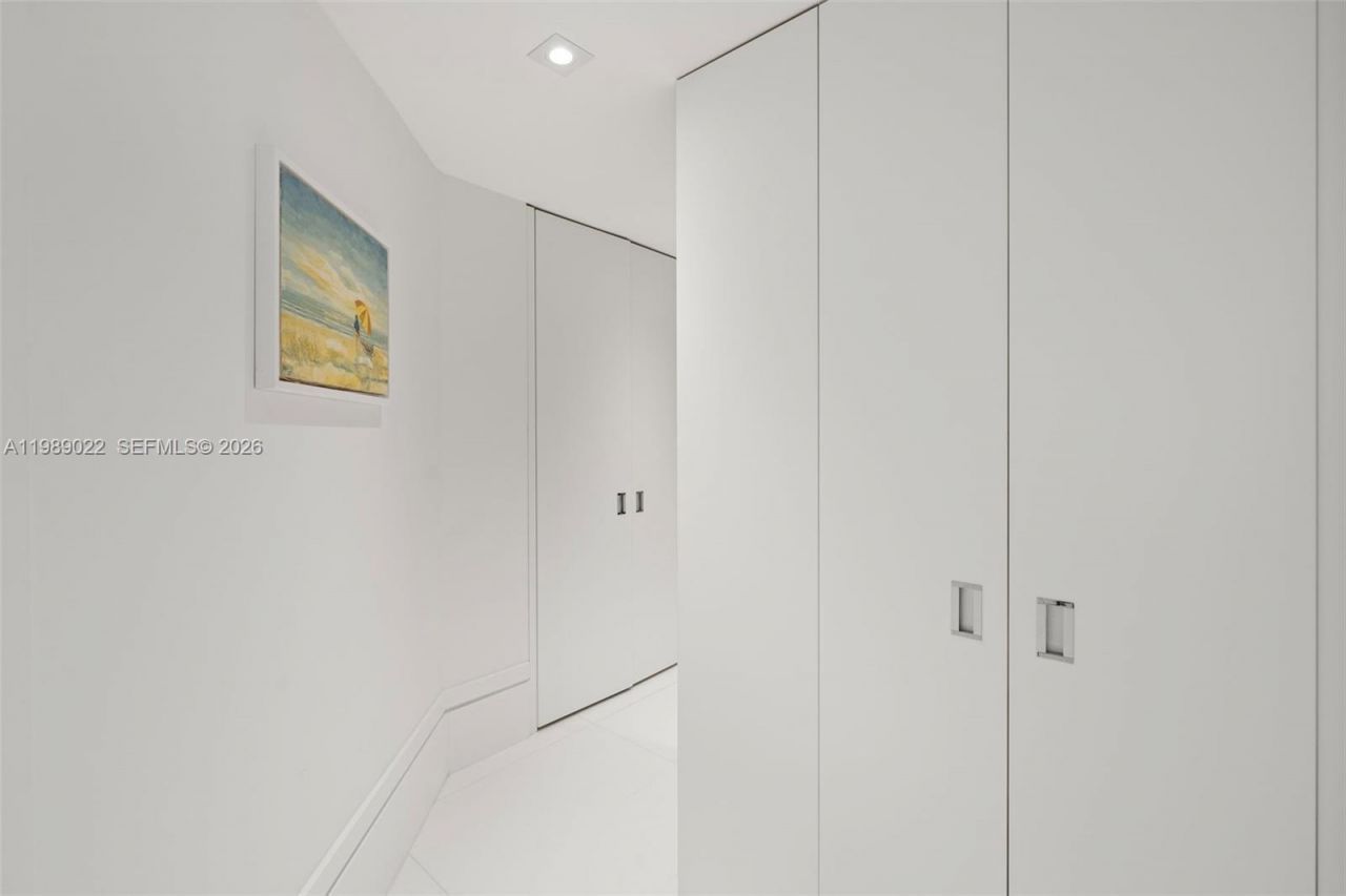 9999 Collins Ave , Unit 11J, Bal Harbour, FL 33154 Photo