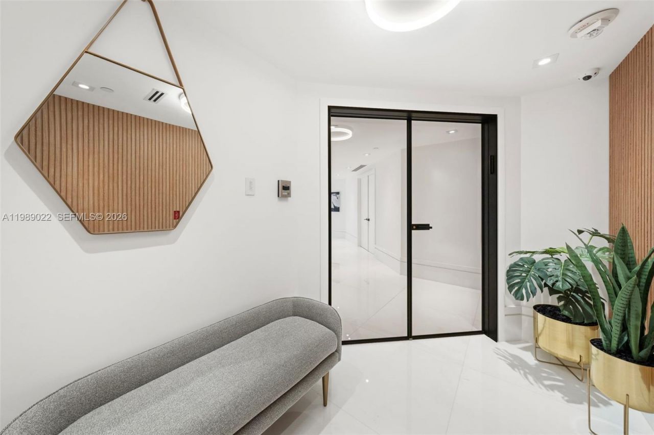 9999 Collins Ave , Unit 11J, Bal Harbour, FL 33154 Photo