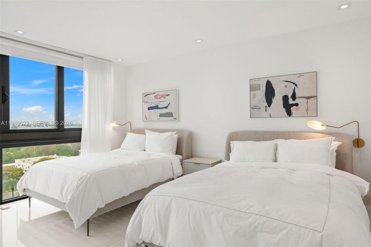 9999 Collins Ave, Unit 11J, Bal Harbour, FL 33154 Photo