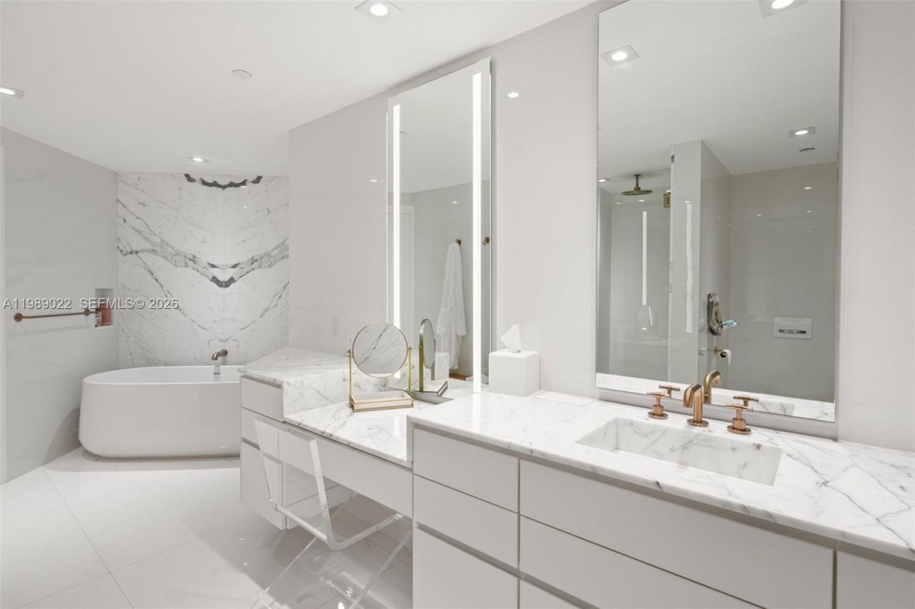 9999 Collins Ave , Unit 11J, Bal Harbour, FL 33154 Photo