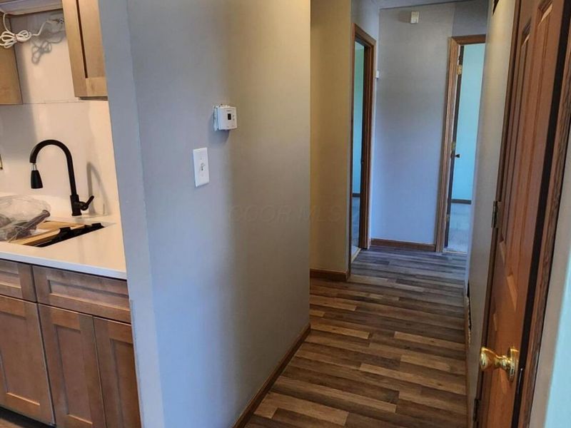 620 Mistletoe Court, Columbus, OH 43230 Photo 8