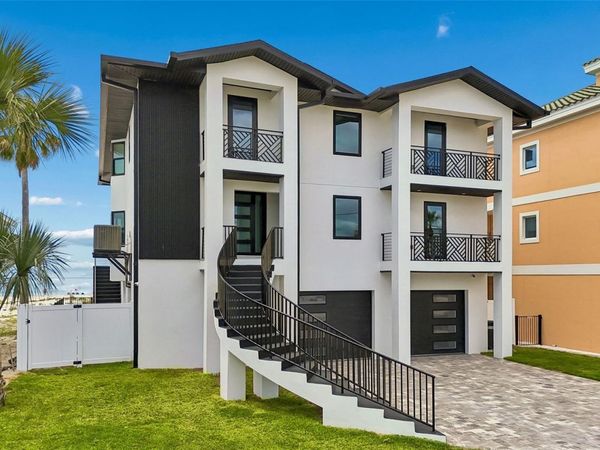 930 ELDORADO AVENUE, CLEARWATER BEACH, FL 33767