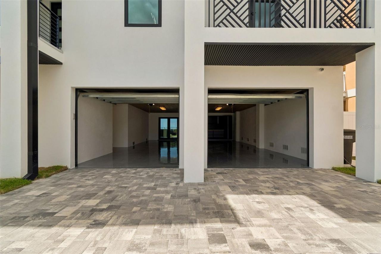 930 Eldorado Avenue, Clearwater Beach, FL 33767 Photo