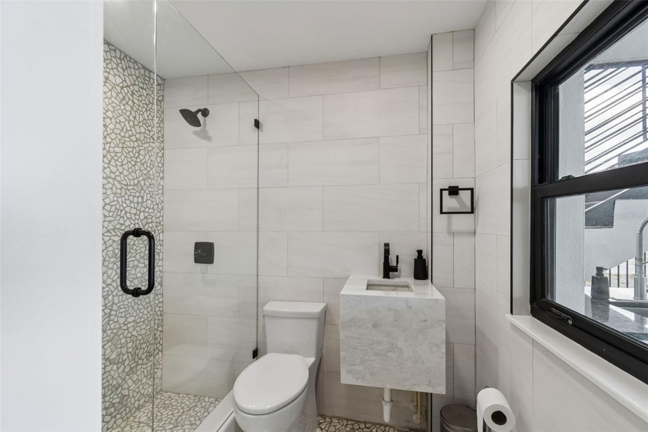 930 Eldorado Avenue, Clearwater Beach, FL 33767 Photo