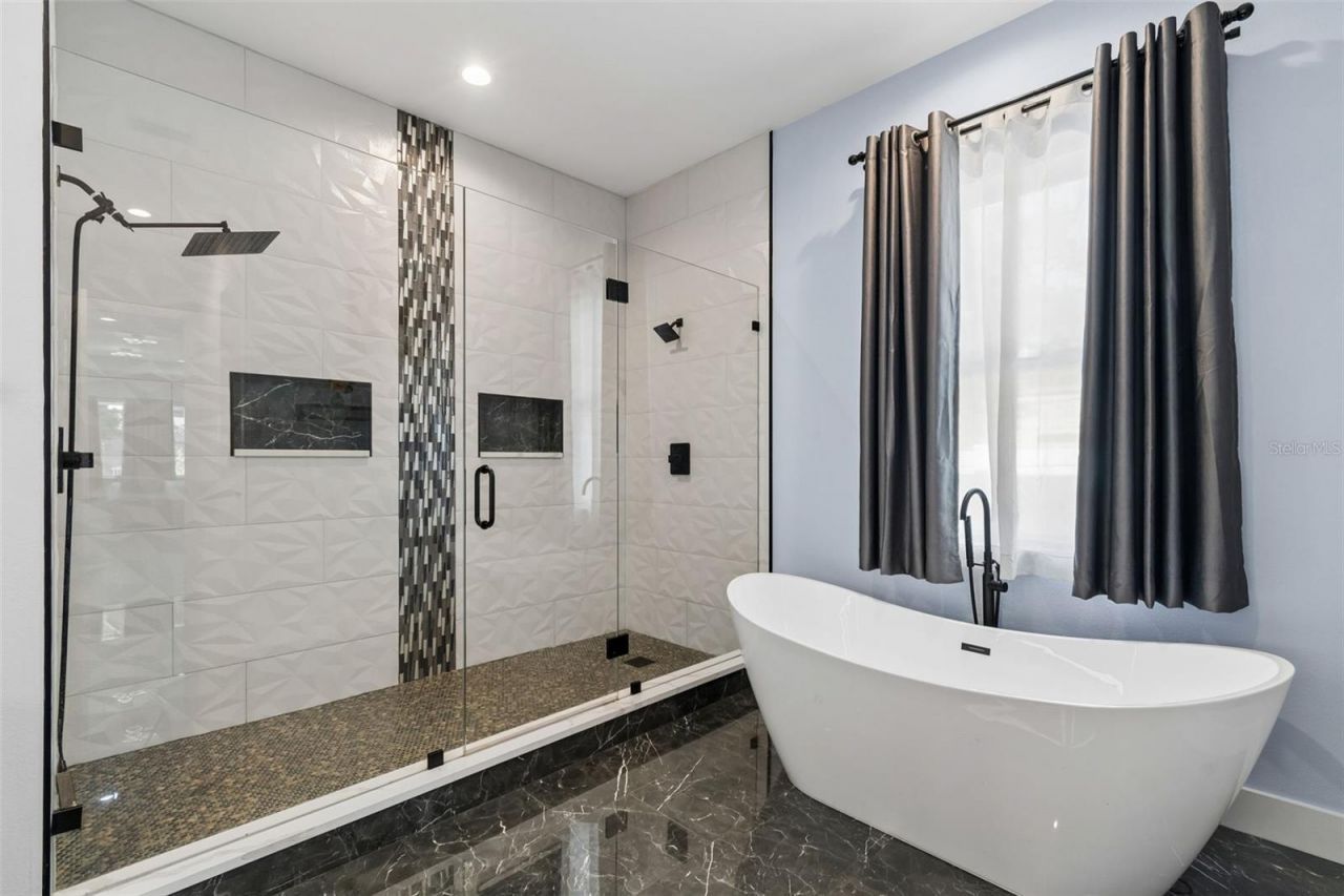 106 W 122nd Avenue, Tampa, FL 33612 Photo