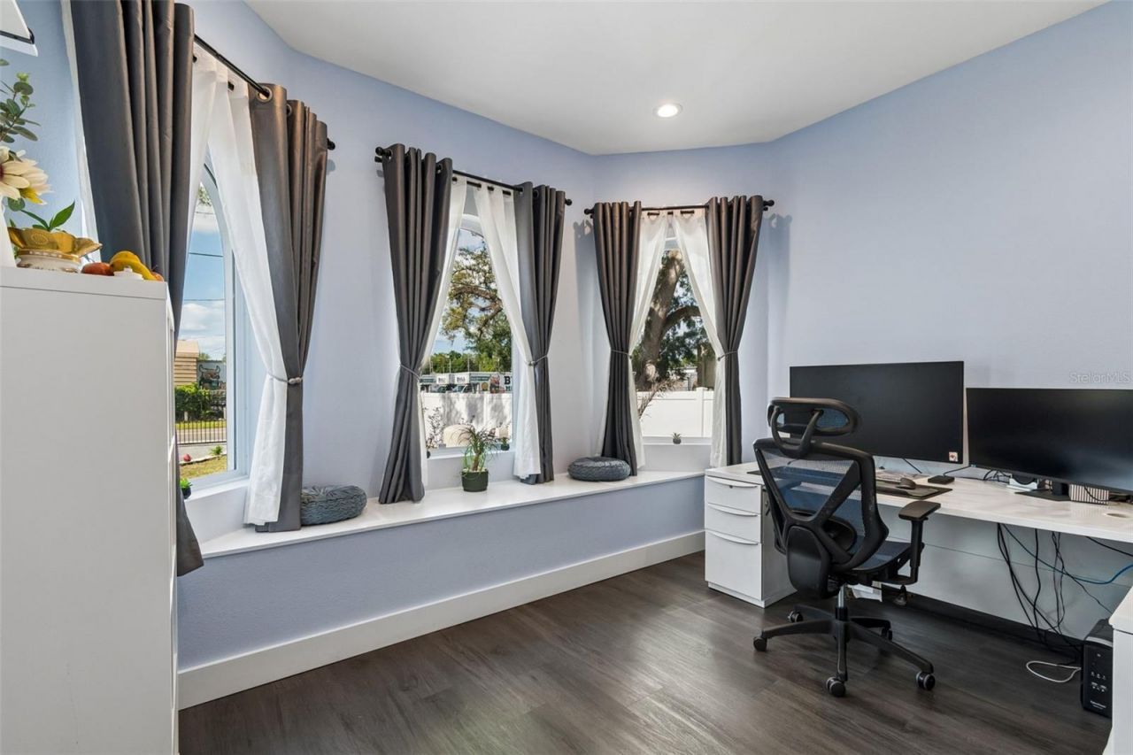 106 W 122nd Avenue, Tampa, FL 33612 Photo