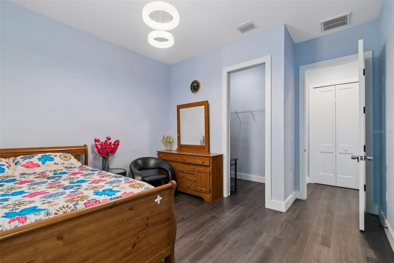 106 W 122nd Avenue, Tampa, FL 33612 Photo