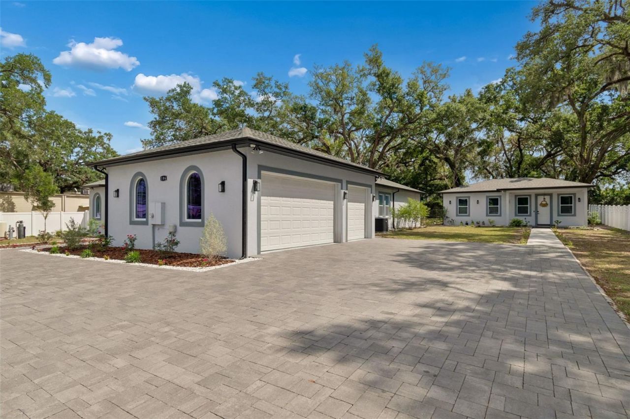 106 W 122nd Avenue, Tampa, FL 33612 Photo