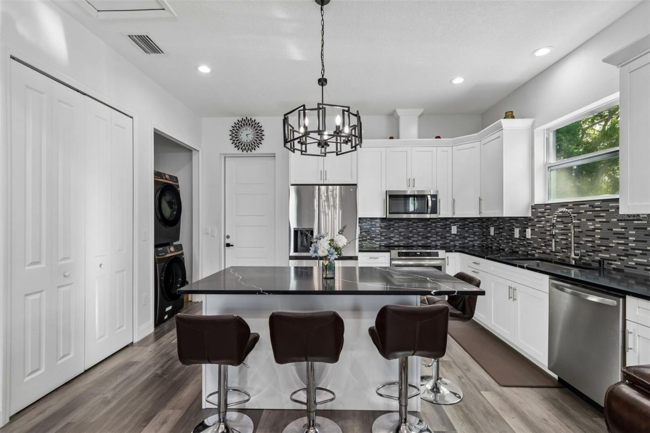 106 W 122nd Avenue, Tampa, FL 33612 Photo