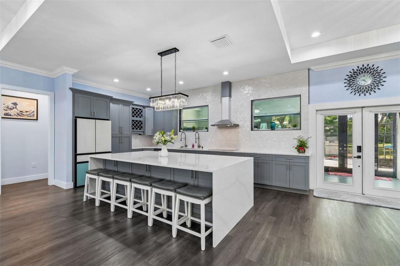 106 W 122nd Avenue, Tampa, FL 33612 Photo