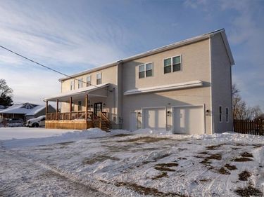 140 East Street, Honeoye Falls, NY 14472