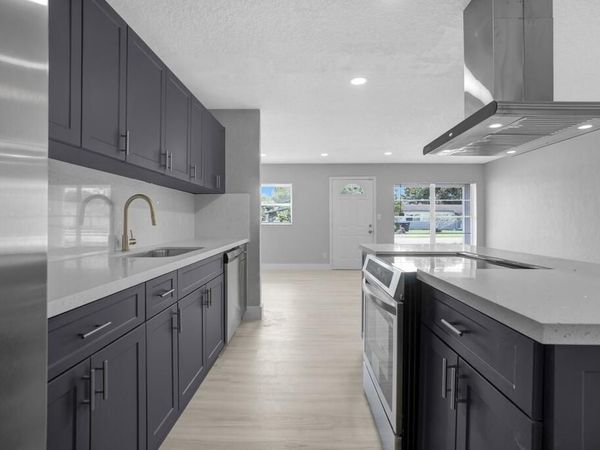 6721 Simms Street, Hollywood, FL 33024