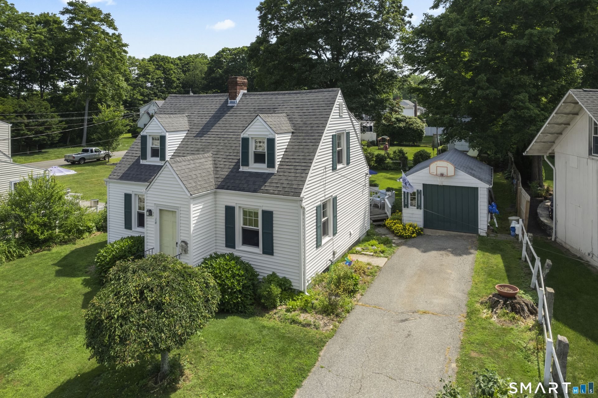 16 Lynde, Old Saybrook, CT 06475 Main Photo