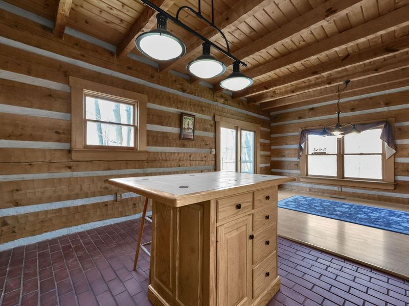 9757 Old Delaware Road, Mount Vernon, OH 43050 Photo 14