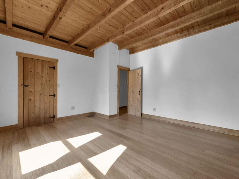 9757 Old Delaware Road, Mount Vernon, OH 43050 Photo 16