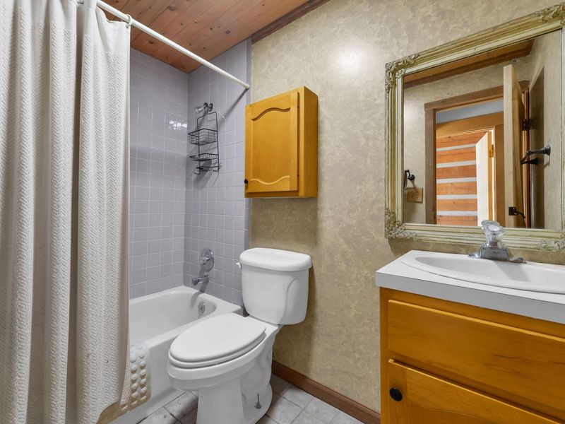 9757 Old Delaware Road, Mount Vernon, OH 43050 Photo 17