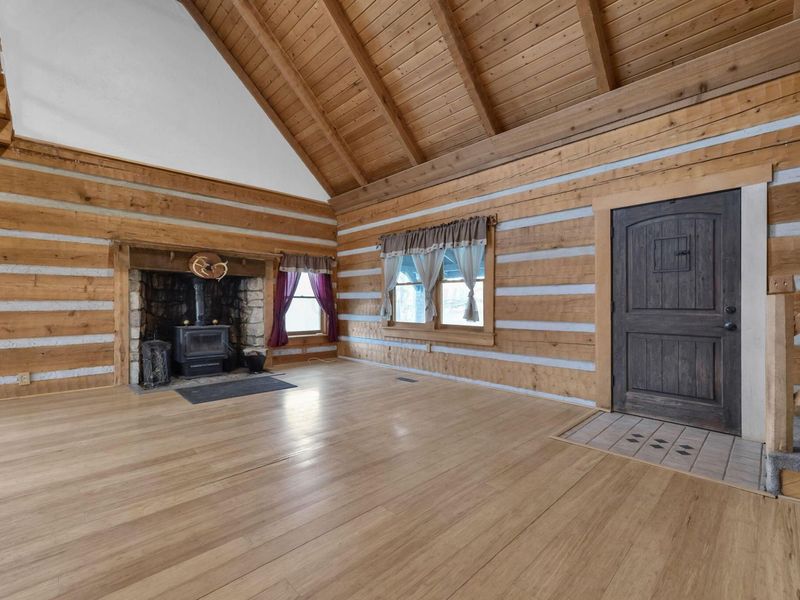 9757 Old Delaware Road, Mount Vernon, OH 43050 Photo 9