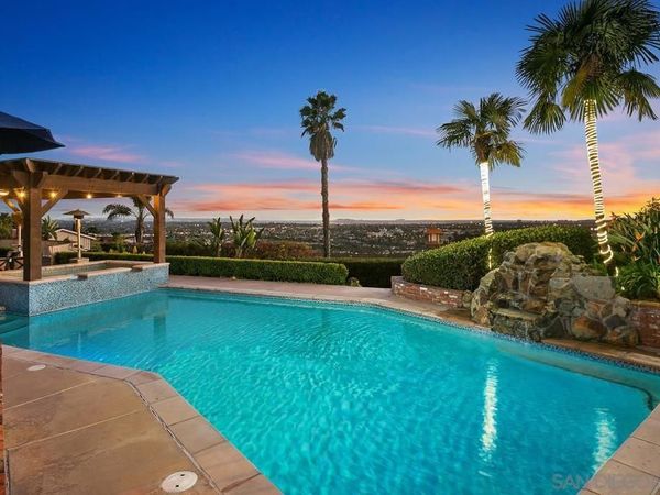 6525 Crystalaire, San Diego, CA 92120