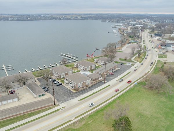 1114 Hwy 71 N, Unit 1B2, Okoboji, IA 51355