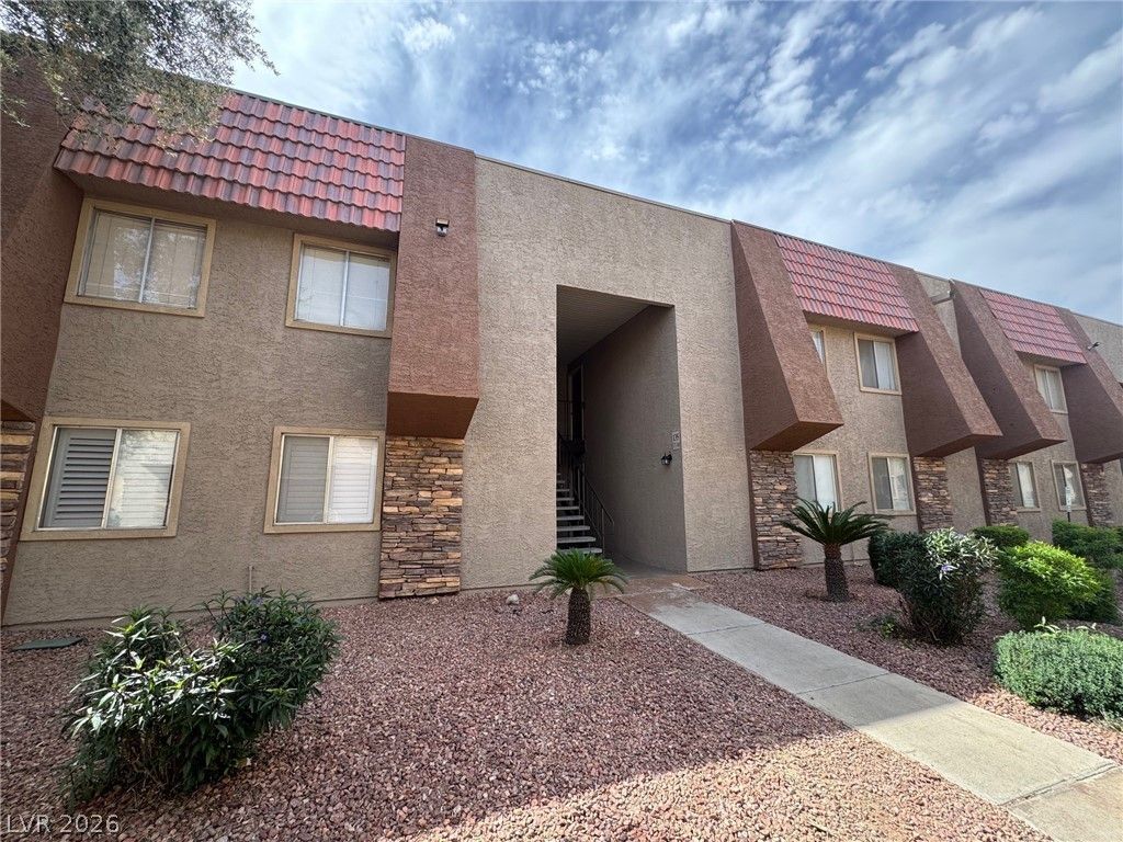 5422 River Glen Drive, Unit 377, Las Vegas, NV 89103 Main Photo