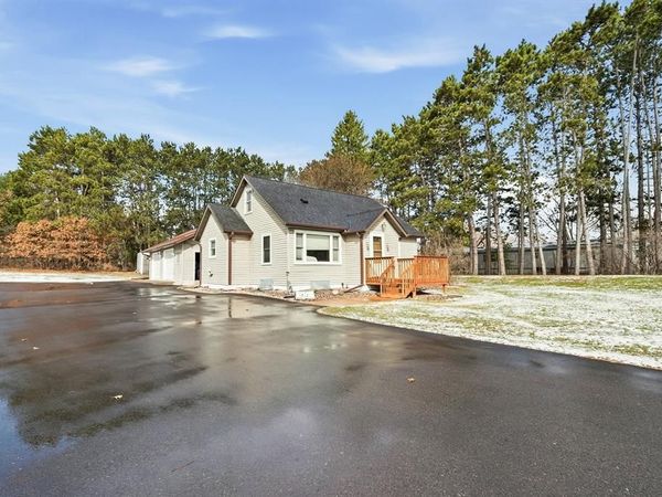 1812 Peterson Avenue, Eau Claire, WI 54703