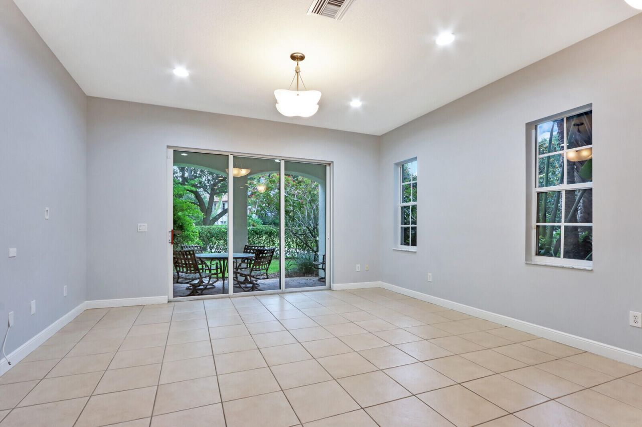 1904 Flower Drive, Palm Beach Gardens, FL 33410 Photo