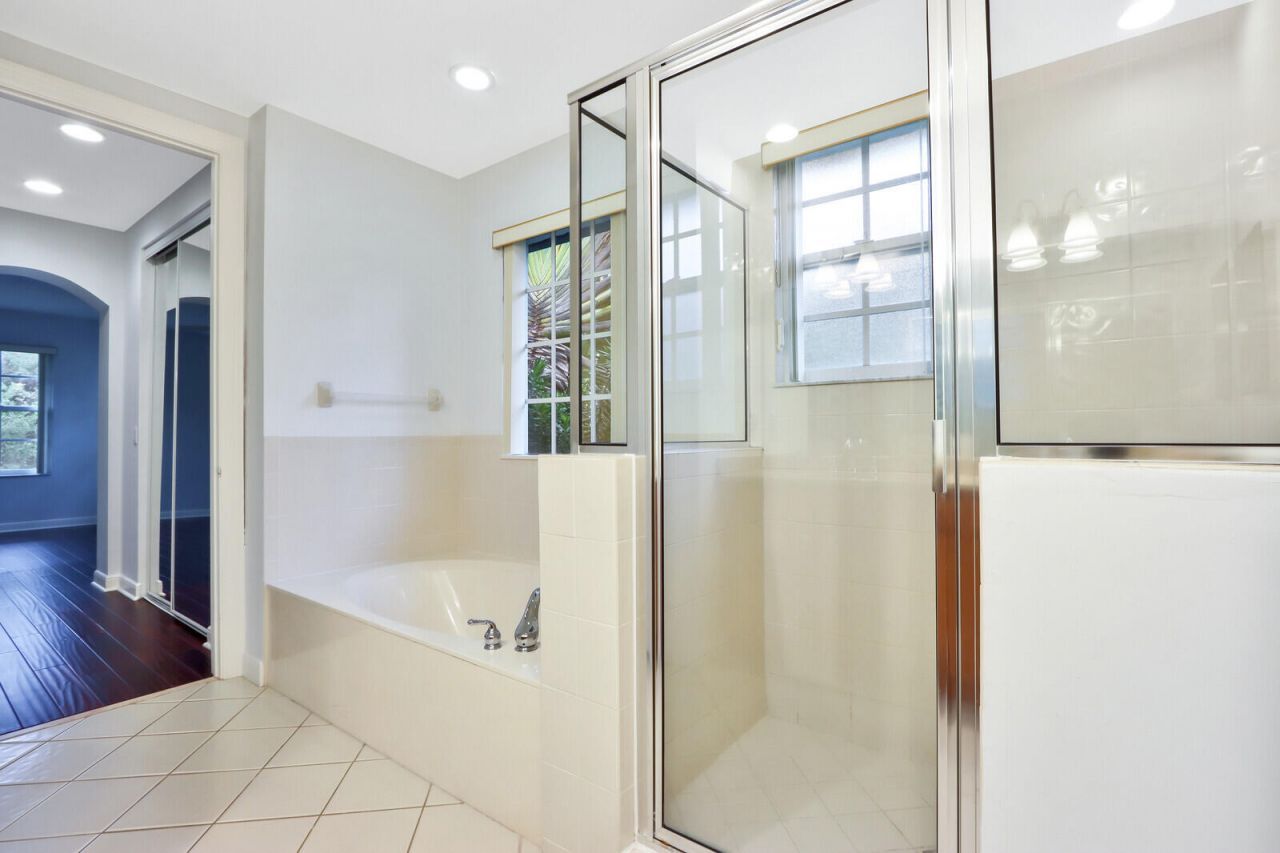 1904 Flower Drive, Palm Beach Gardens, FL 33410 Photo