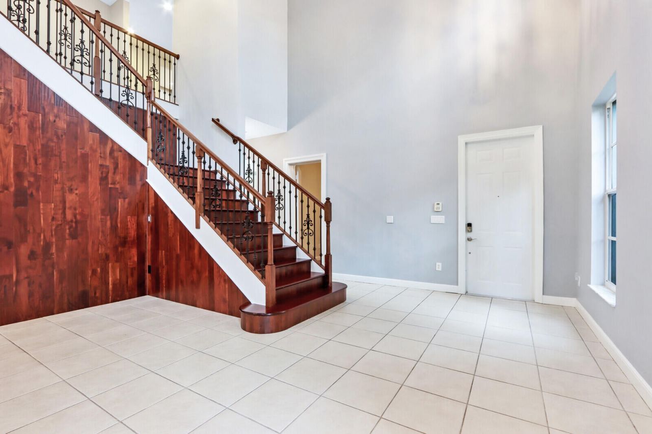 1904 Flower Drive, Palm Beach Gardens, FL 33410 Photo