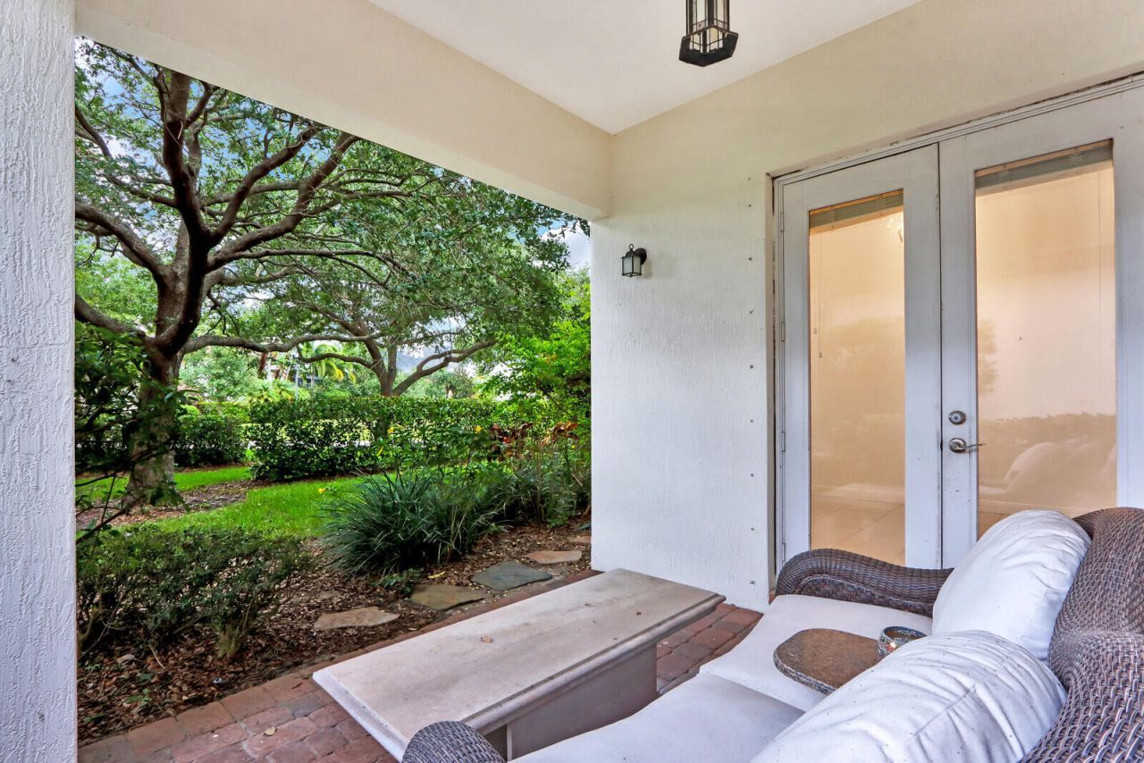 1904 Flower Drive, Palm Beach Gardens, FL 33410 Photo