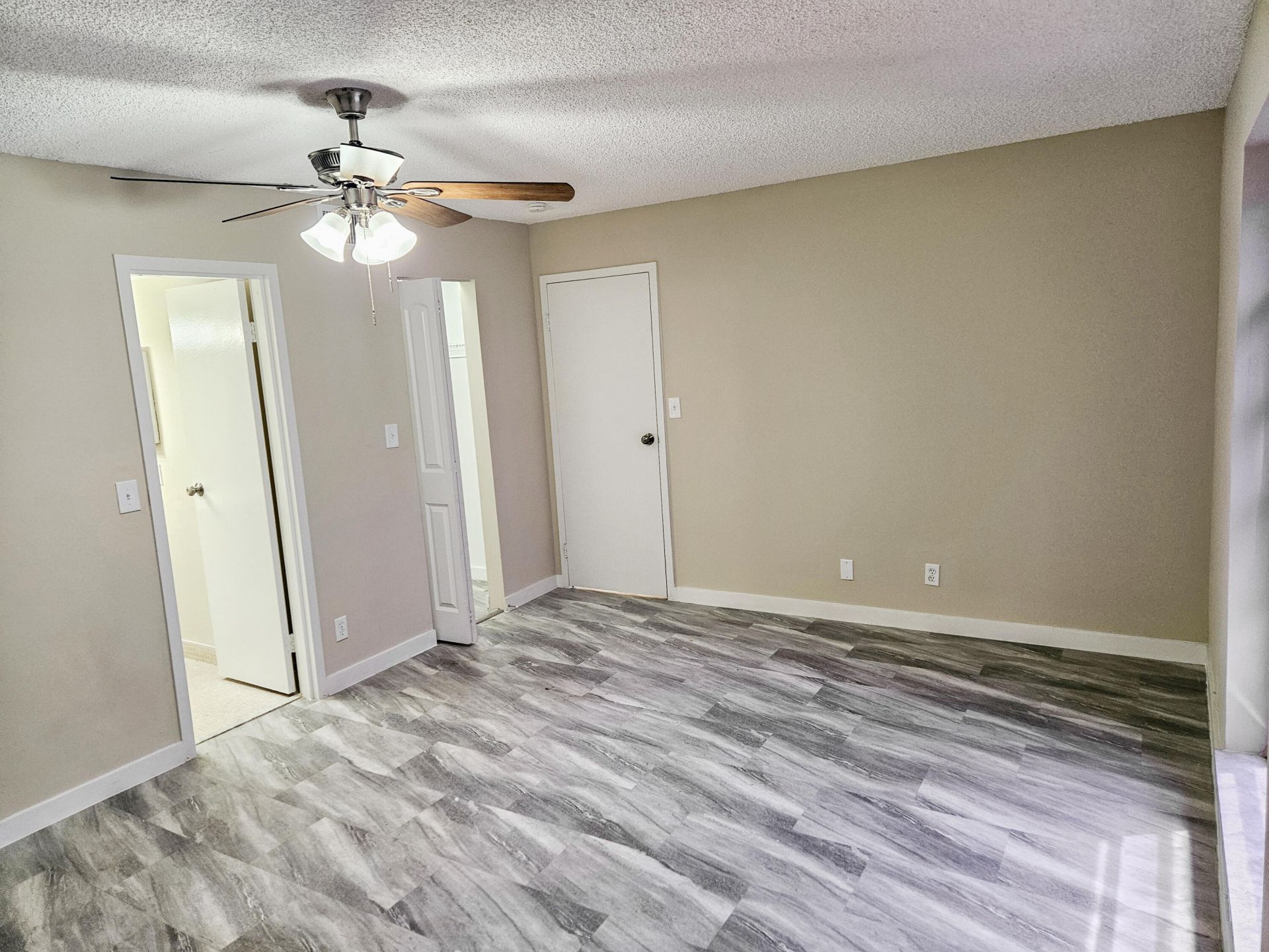 8310 Sands Point Boulevard, Unit 307l, Tamarac, FL 33321 Photo