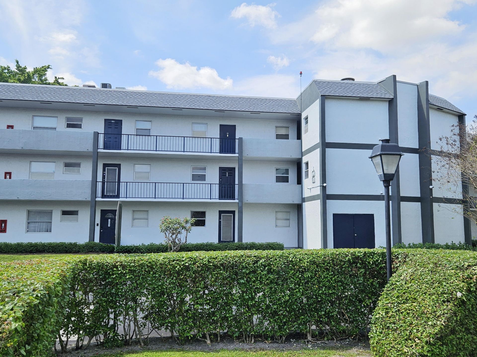 8310 Sands Point Boulevard, Unit 307l, Tamarac, FL 33321 Photo