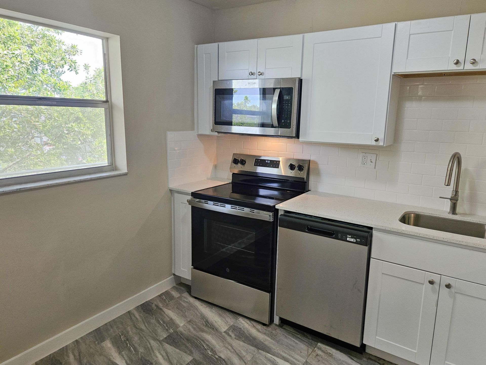 8310 Sands Point Boulevard, Unit 307l, Tamarac, FL 33321 Photo