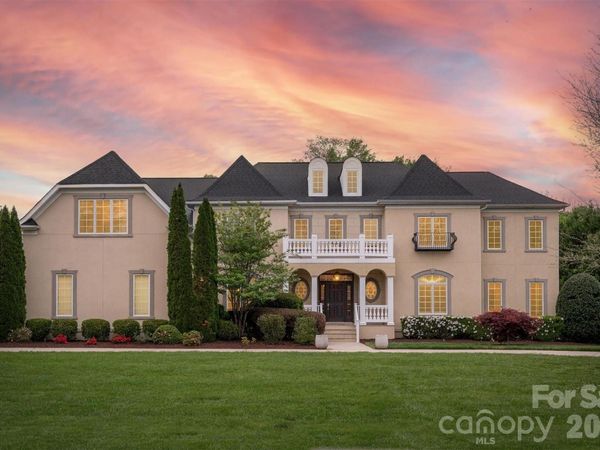 804 Wandering Way Drive , Waxhaw, NC 28173