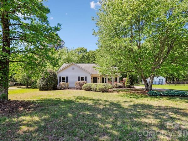 15032 Catawba Circle, Matthews, NC 28104