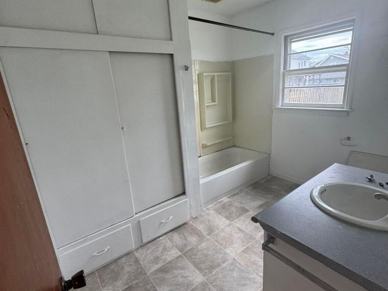 1145 E Church Street, Marion, OH 43302 Photo 7