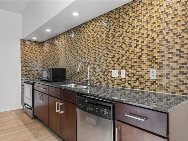 2200 Dickson DR, Unit 227, Austin, TX 78704