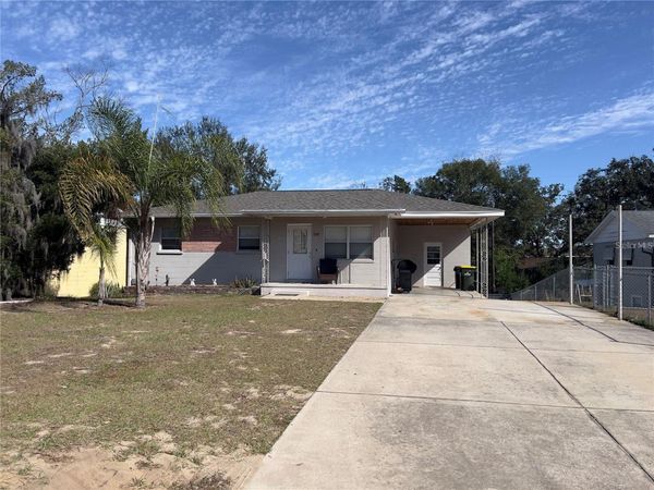 1247 LAKEVIEW DRIVE , CLERMONT, FL 34711