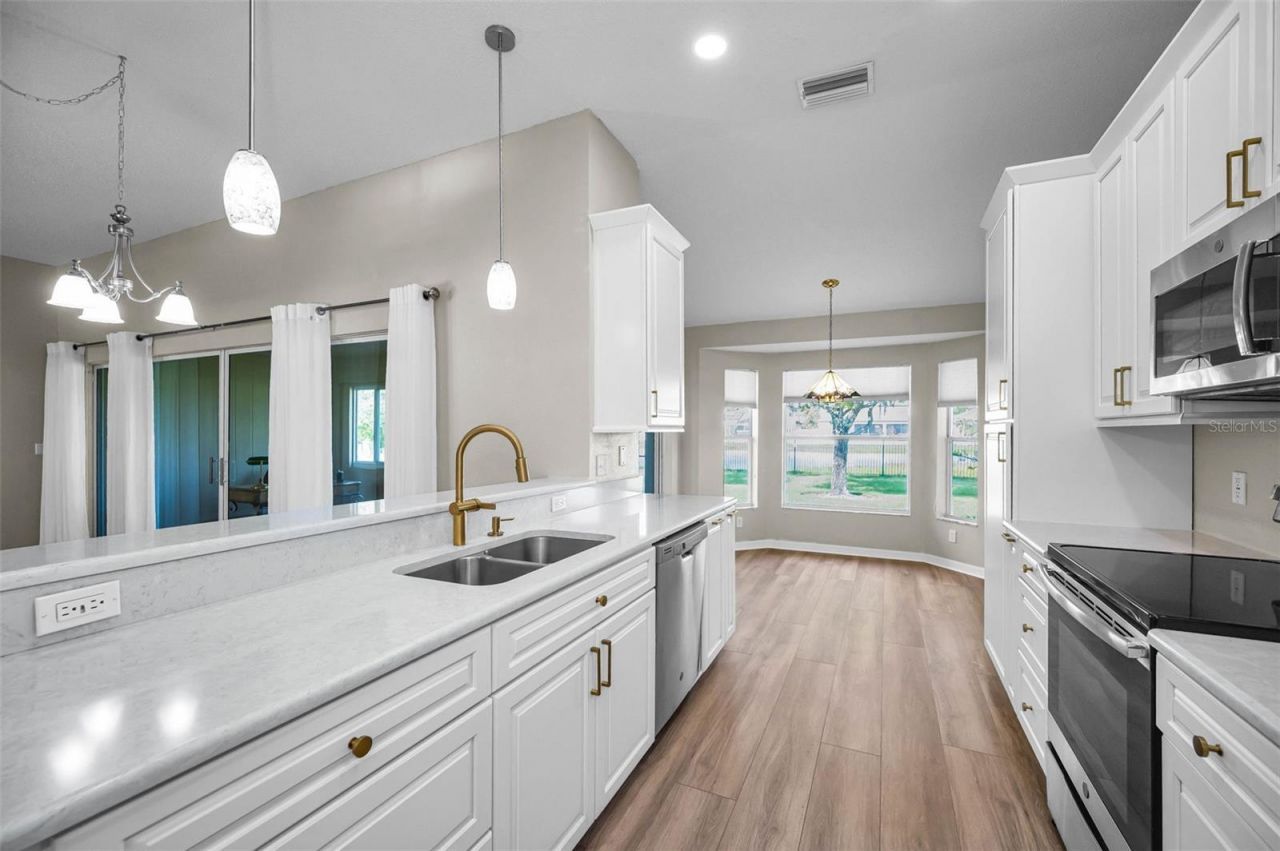 1933 Arbor Knoll Loop, Trinity, FL 34655 Photo