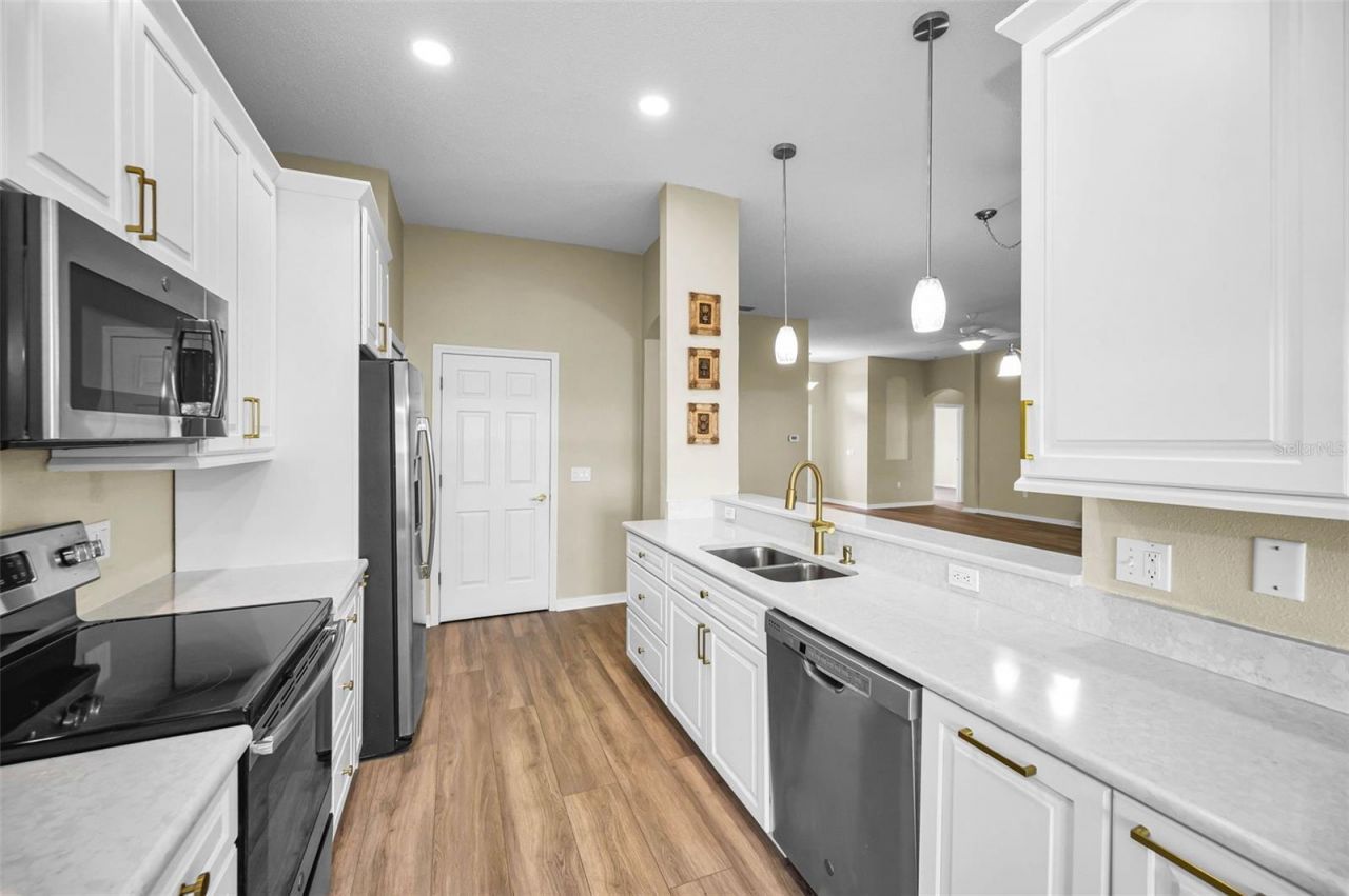 1933 Arbor Knoll Loop, Trinity, FL 34655 Photo